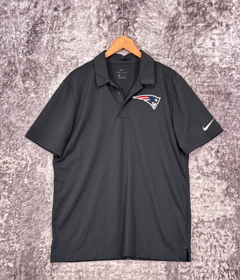 Nike Polo Shirt Large Mens New England Patriots NFL Dri Fit Short Sleeve